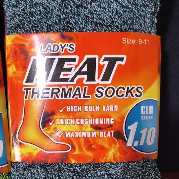 Thermal Socks - Green and Blue 2 PAIR - Picture 4 of 4